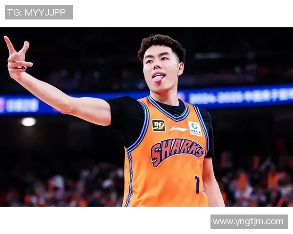 李添荣的成长之路:从普通学生到行业领军人物的奋斗历程与启示